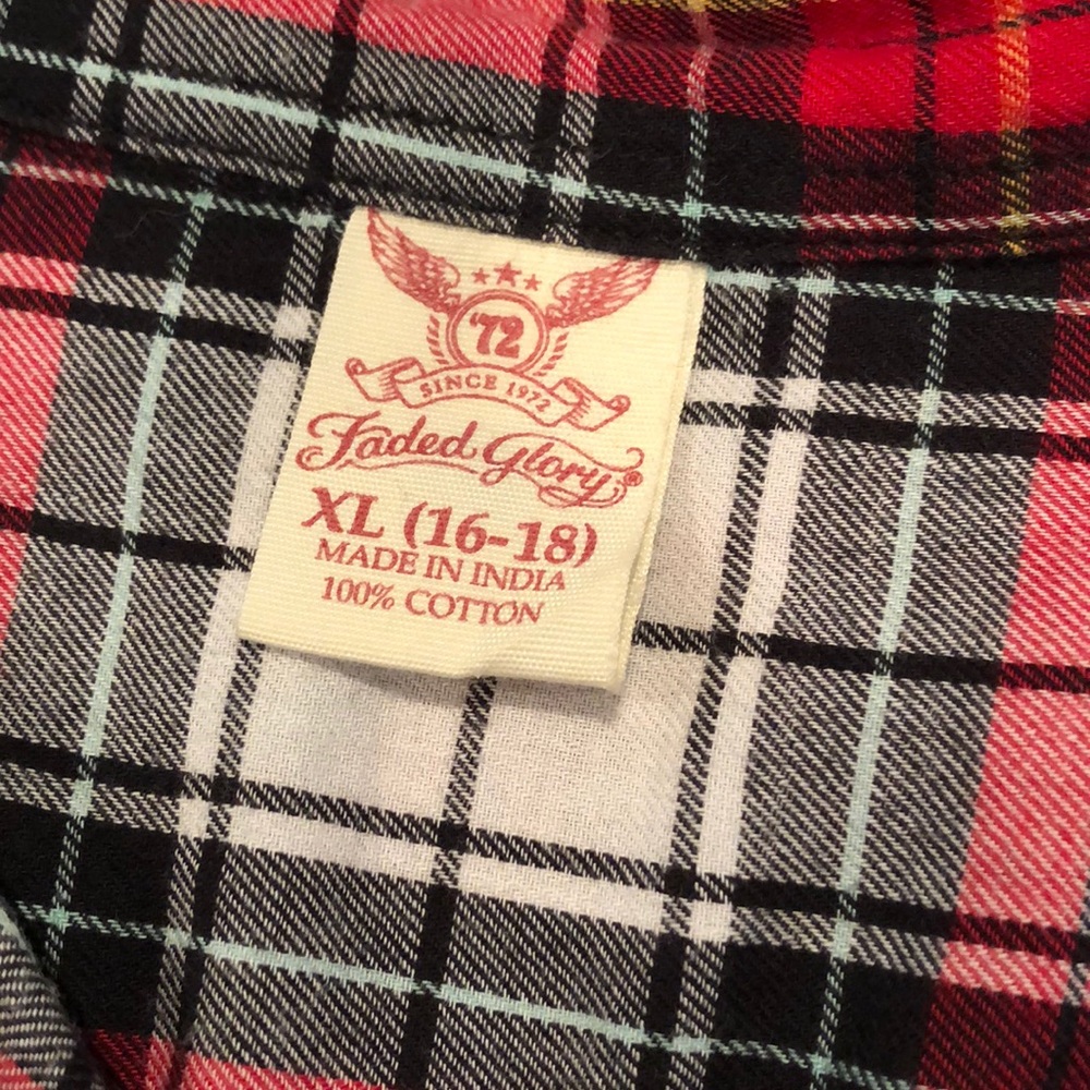 Flannel half button - Picture 2 of 4